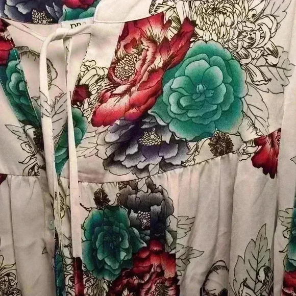 Bundle of 3 Tommy Hilfiger, DR2, Ana Jones of New York 2X - Picture 10 of 12